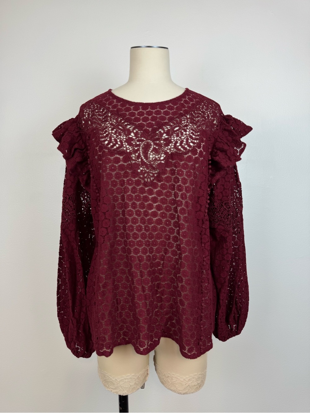 Express Women Burgundy Ruffle Puff Sleeve Lace Long Sleeve Blouse size XL